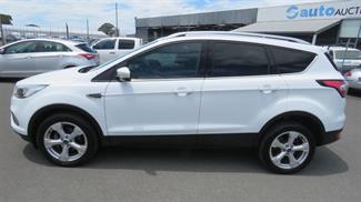 2017 Ford Escape - Thumbnail