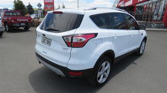 2017 Ford Escape - Thumbnail