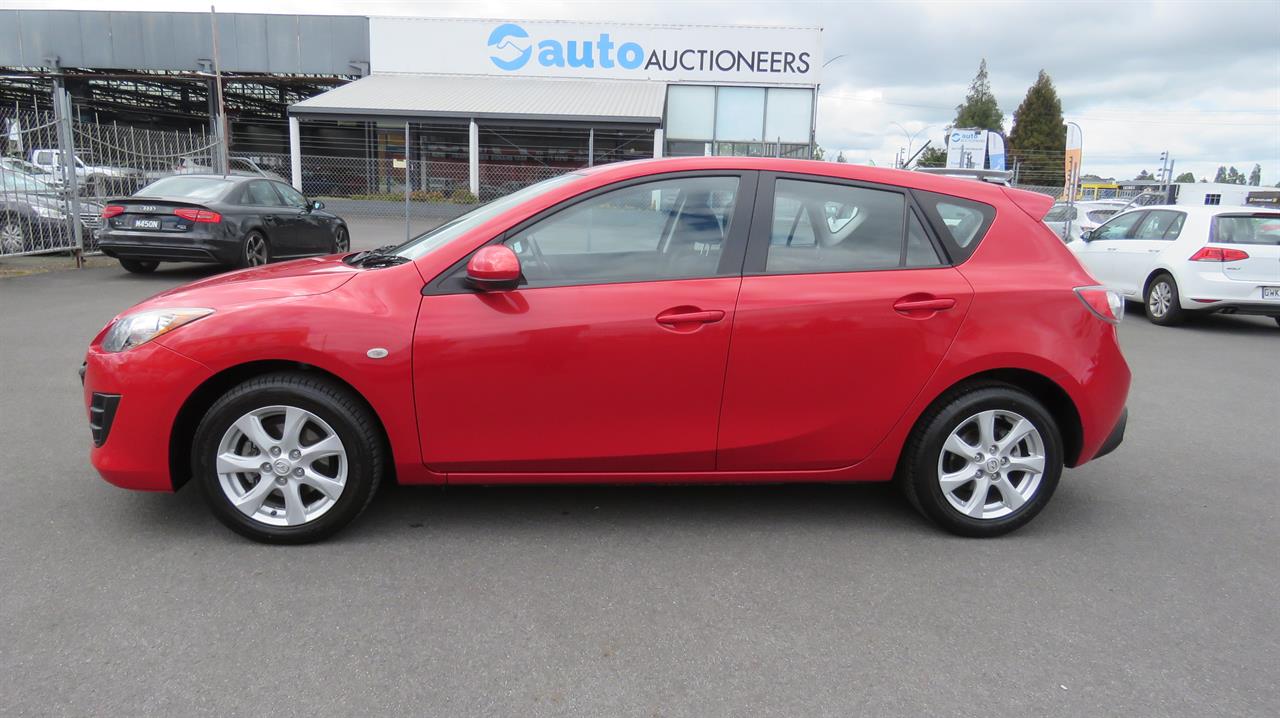 2009 Mazda 3