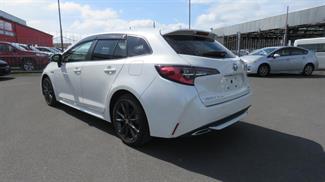 2019 Toyota Corolla - Thumbnail