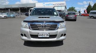 2013 Toyota Hilux - Thumbnail