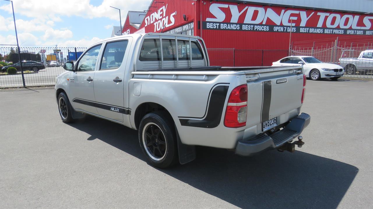 2013 Toyota Hilux