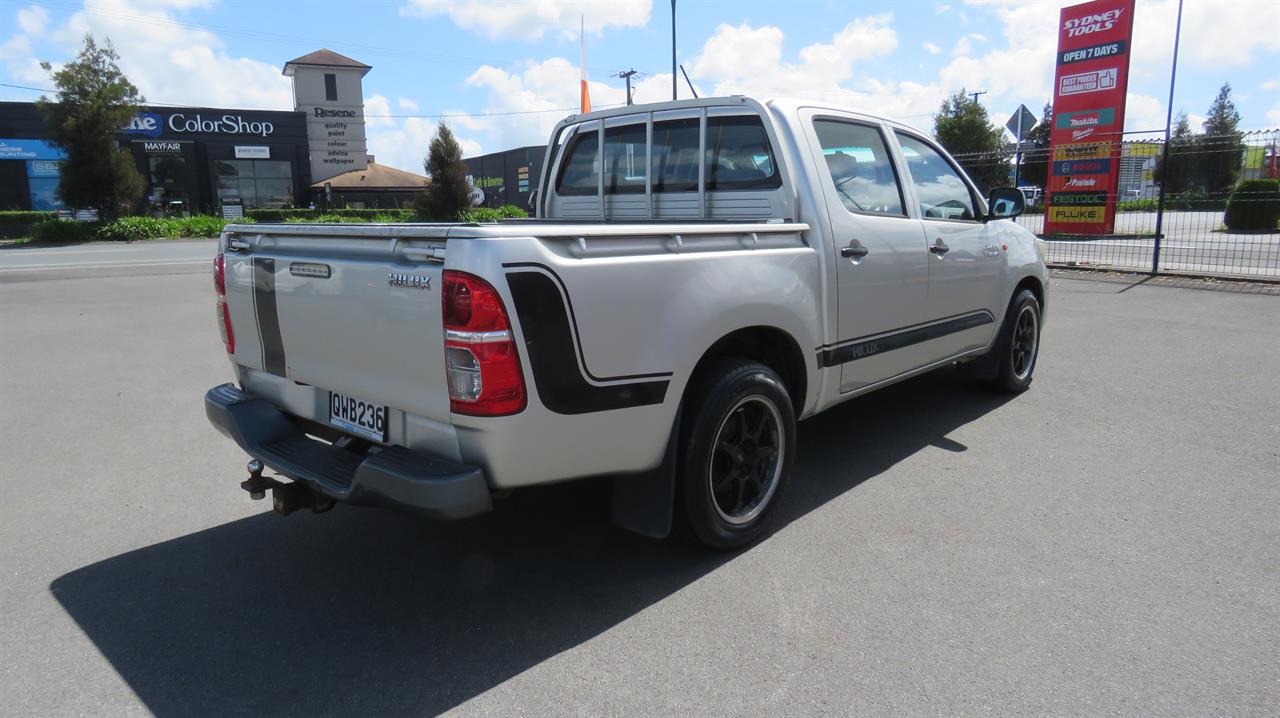 2013 Toyota Hilux