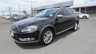 2013 Volkswagen Passat - Thumbnail