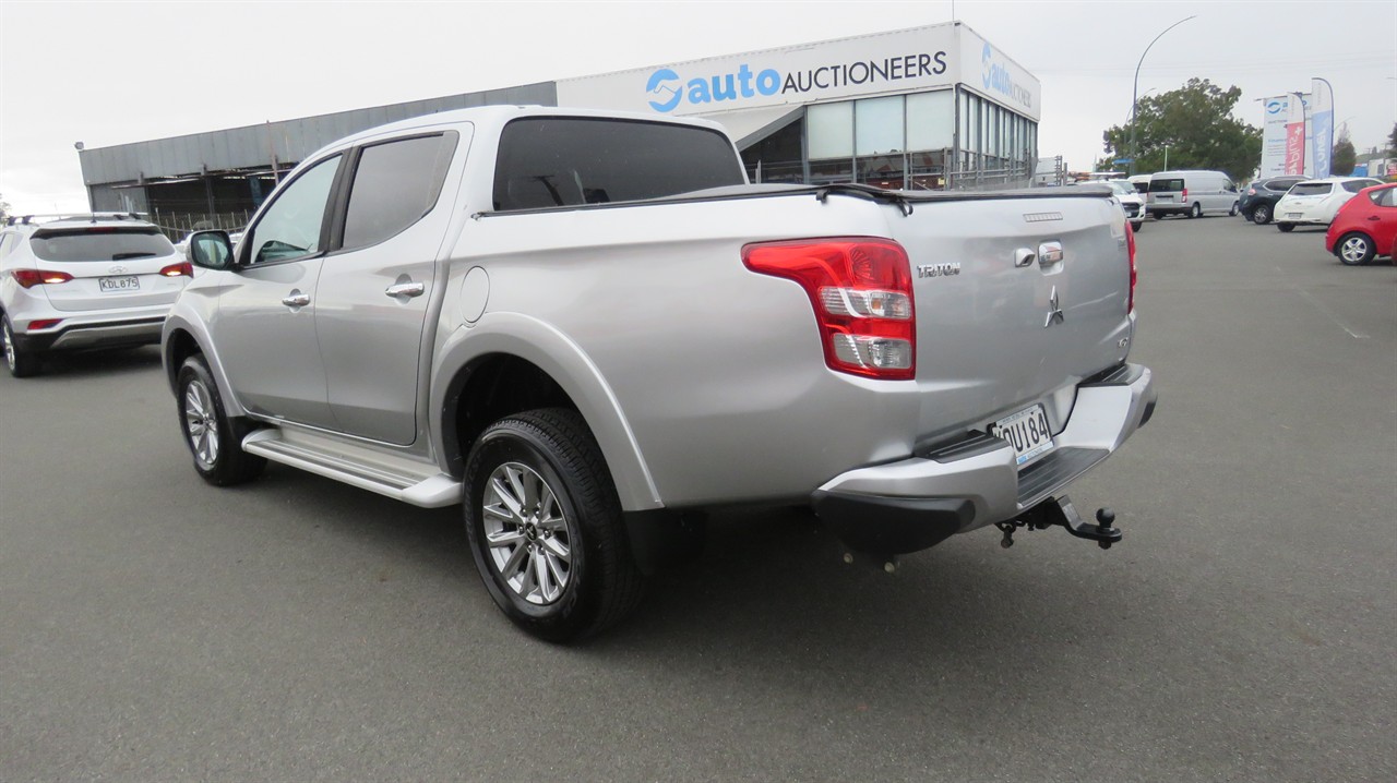 2017 Mitsubishi Triton