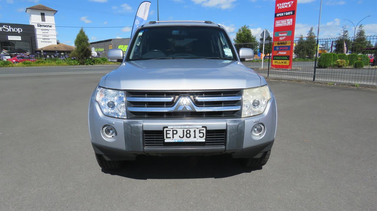 2008 Mitsubishi Pajero