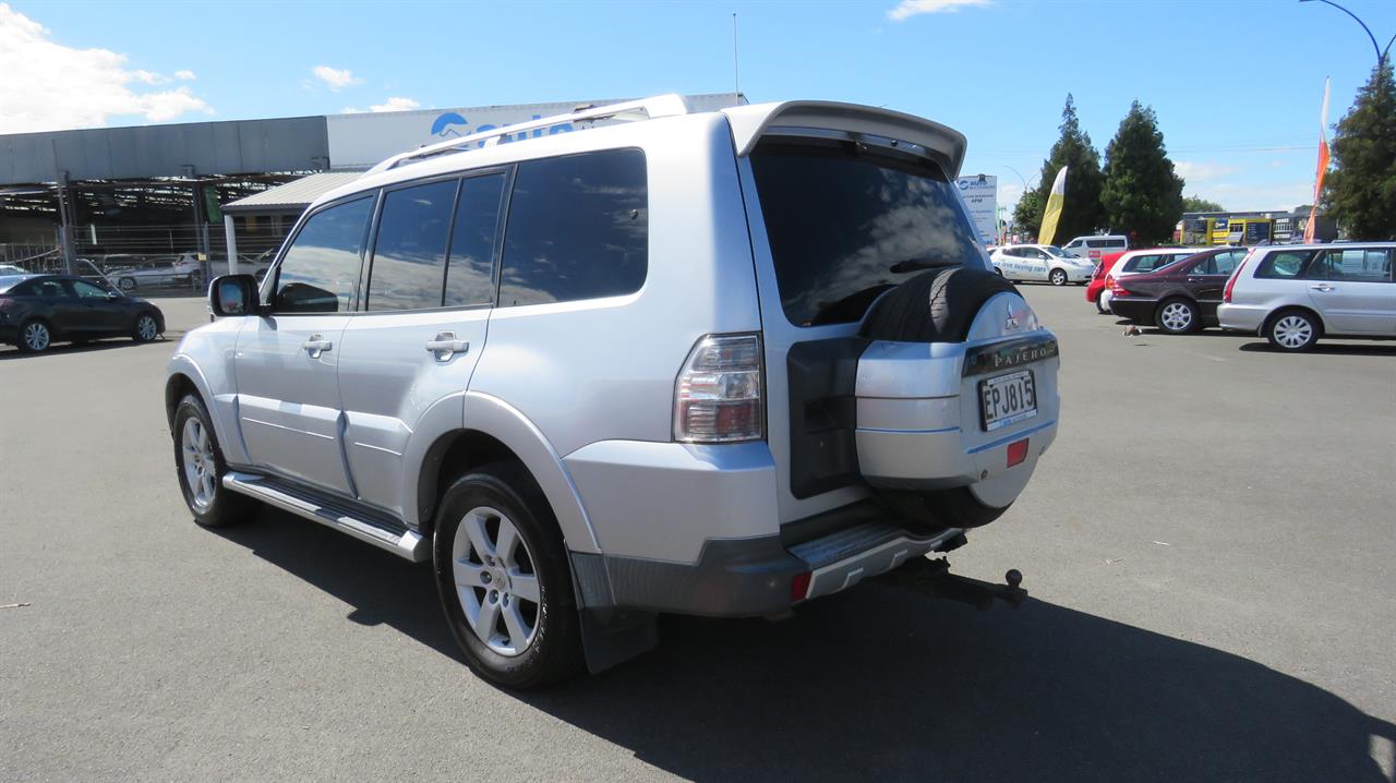 2008 Mitsubishi Pajero