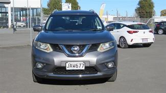 2015 Nissan X-Trail - Thumbnail