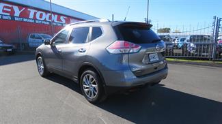 2015 Nissan X-Trail - Thumbnail