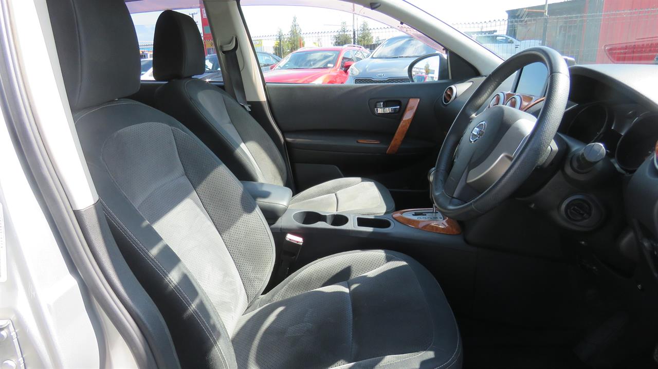 2008 Nissan Dualis