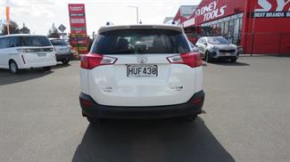 2015 Toyota RAV4 - Thumbnail