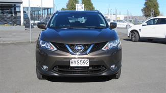 2015 Nissan Qashqai - Thumbnail