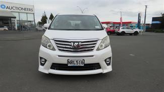 2012 Toyota Alphard - Thumbnail