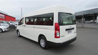 2024 Toyota Hiace - Thumbnail