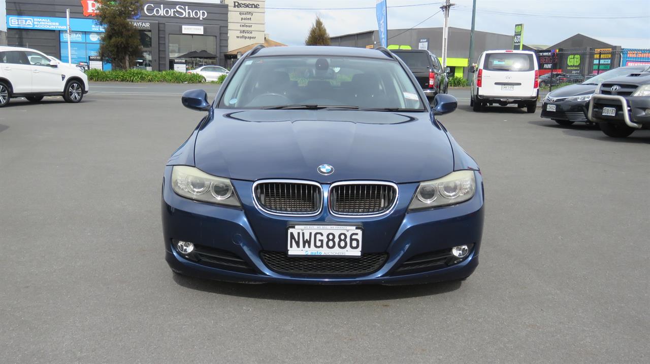 2010 BMW 320i