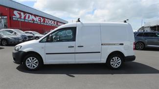 2011 Volkswagen Caddy - Thumbnail