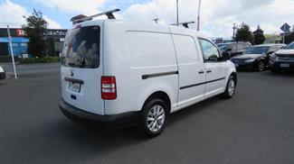 2011 Volkswagen Caddy - Thumbnail