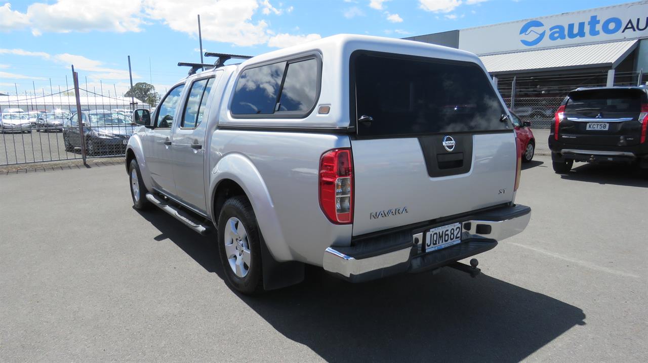 2015 Nissan Navara