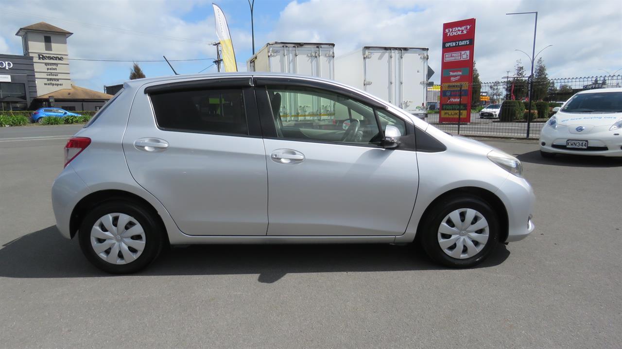 2012 Toyota Vitz