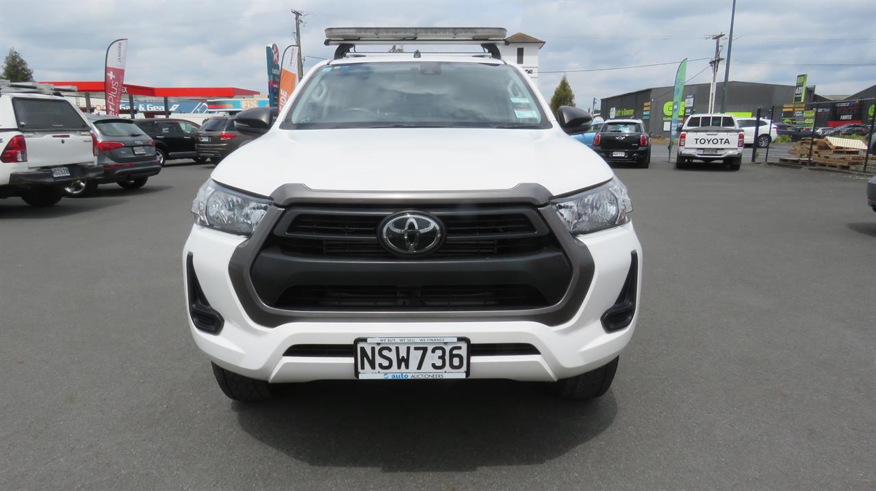 2021 Toyota Hilux