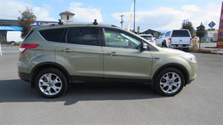 2014 Ford Kuga - Thumbnail