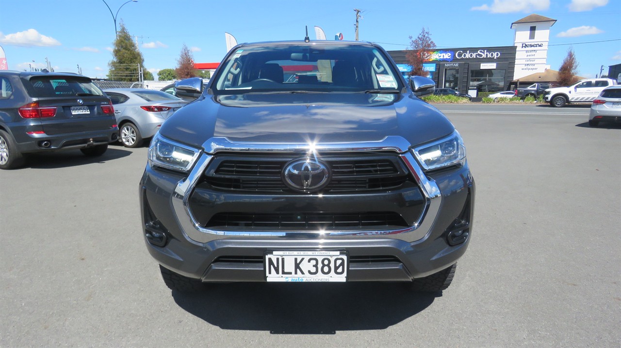 2021 Toyota Hilux