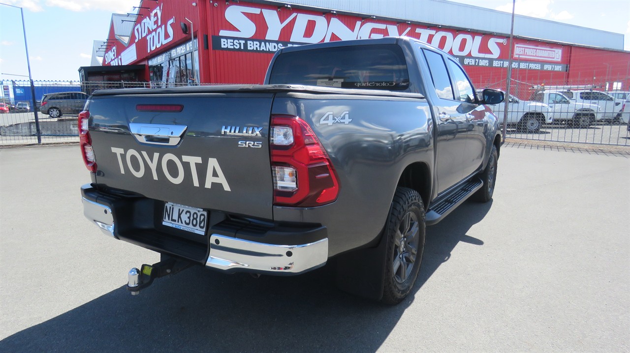 2021 Toyota Hilux