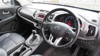 2012 Kia Sportage - Thumbnail