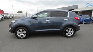 2012 Kia Sportage - Thumbnail