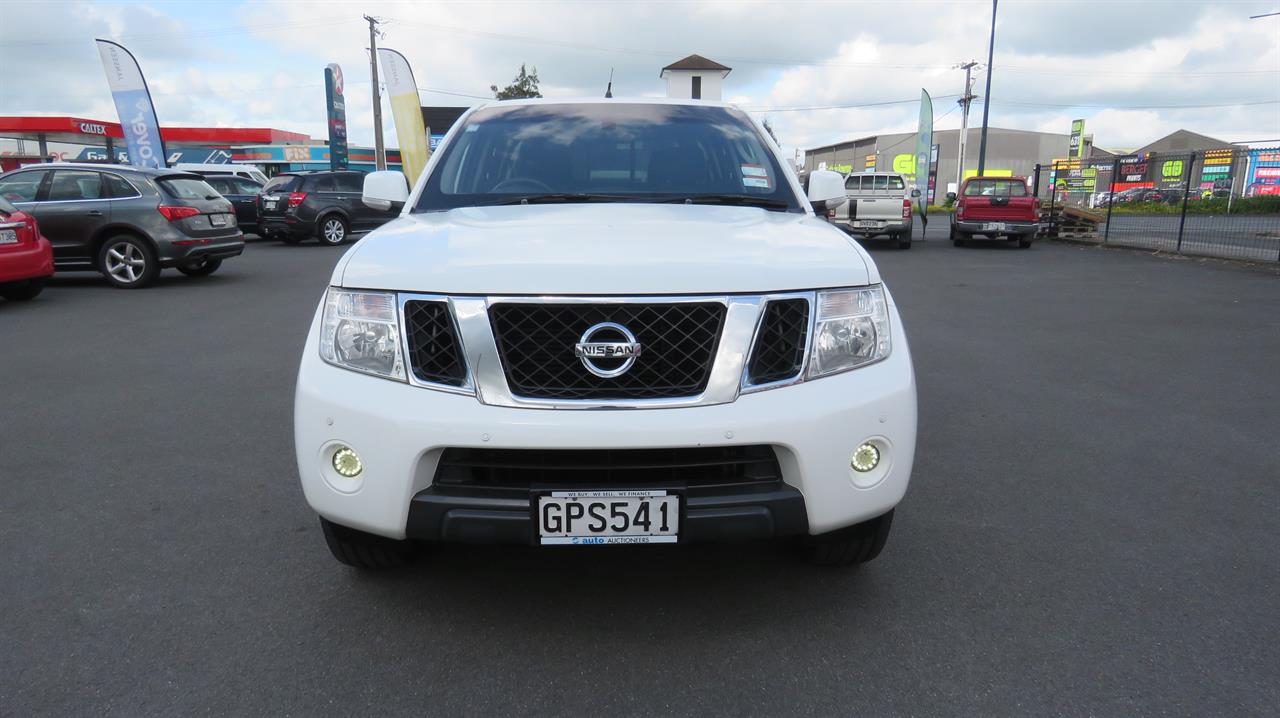 2012 Nissan Navara