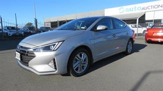 2019 Hyundai Elantra - Thumbnail