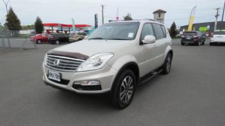 2014 Ssangyong Rexton - Thumbnail