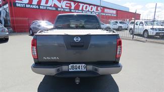 2015 Nissan Navara - Thumbnail