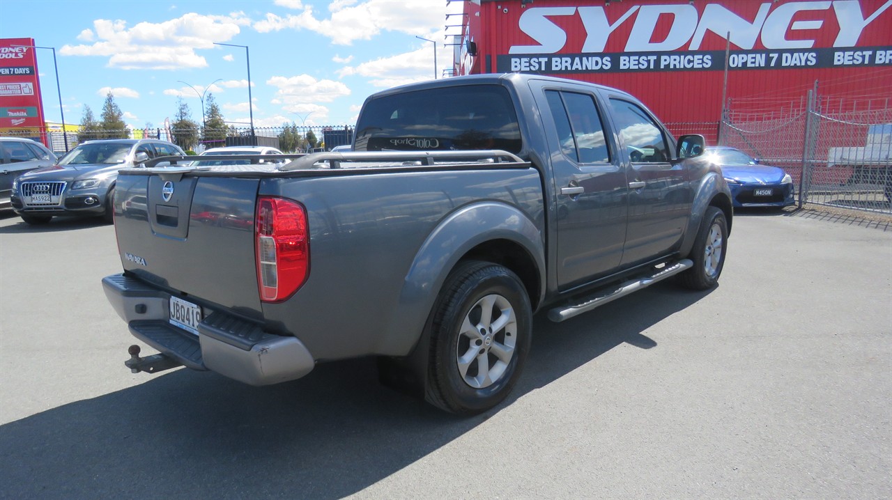 2015 Nissan Navara