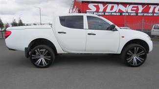 2008 Mitsubishi Triton - Thumbnail