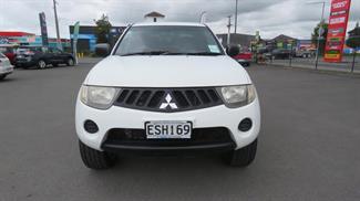 2008 Mitsubishi Triton - Thumbnail