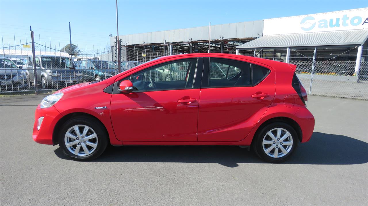 2015 Toyota Prius C