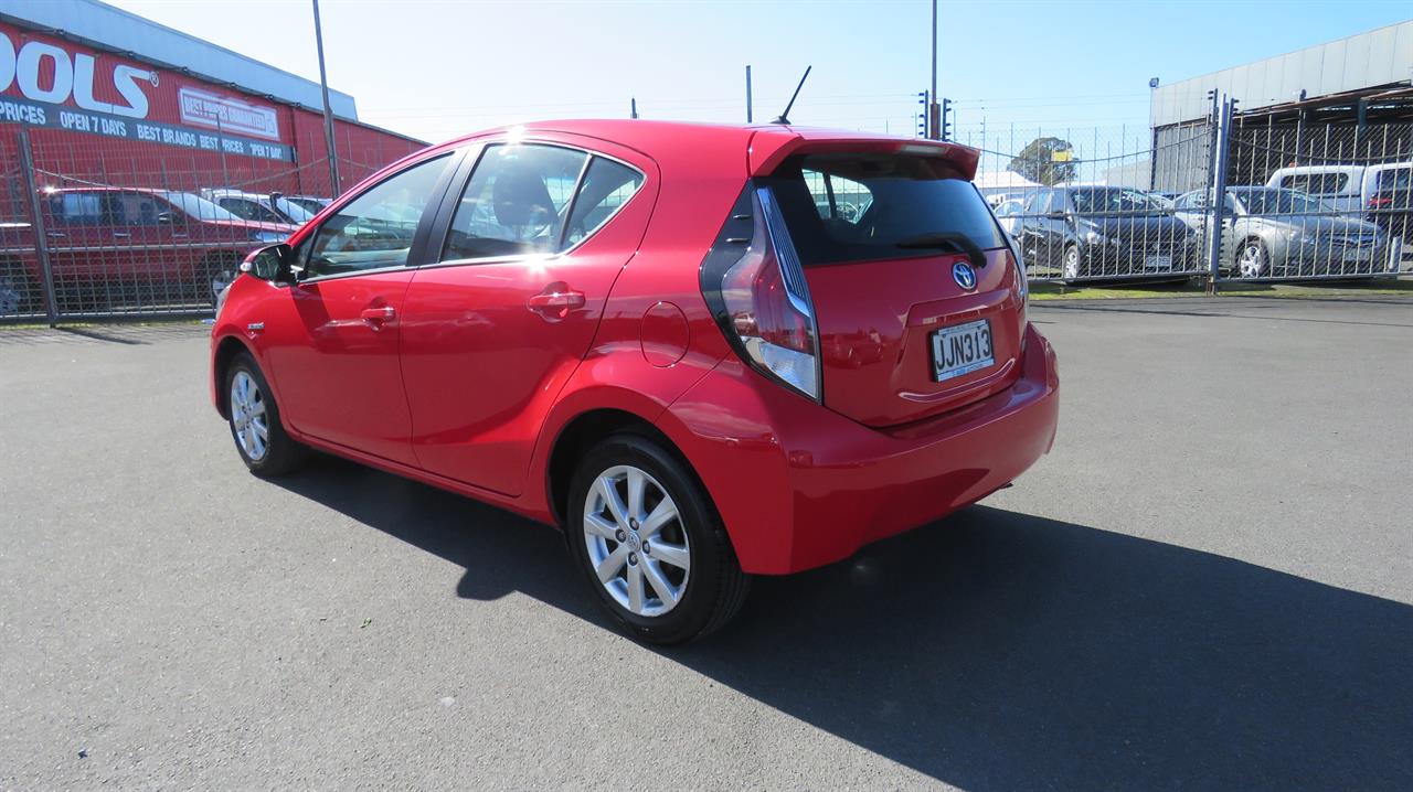 2015 Toyota Prius C