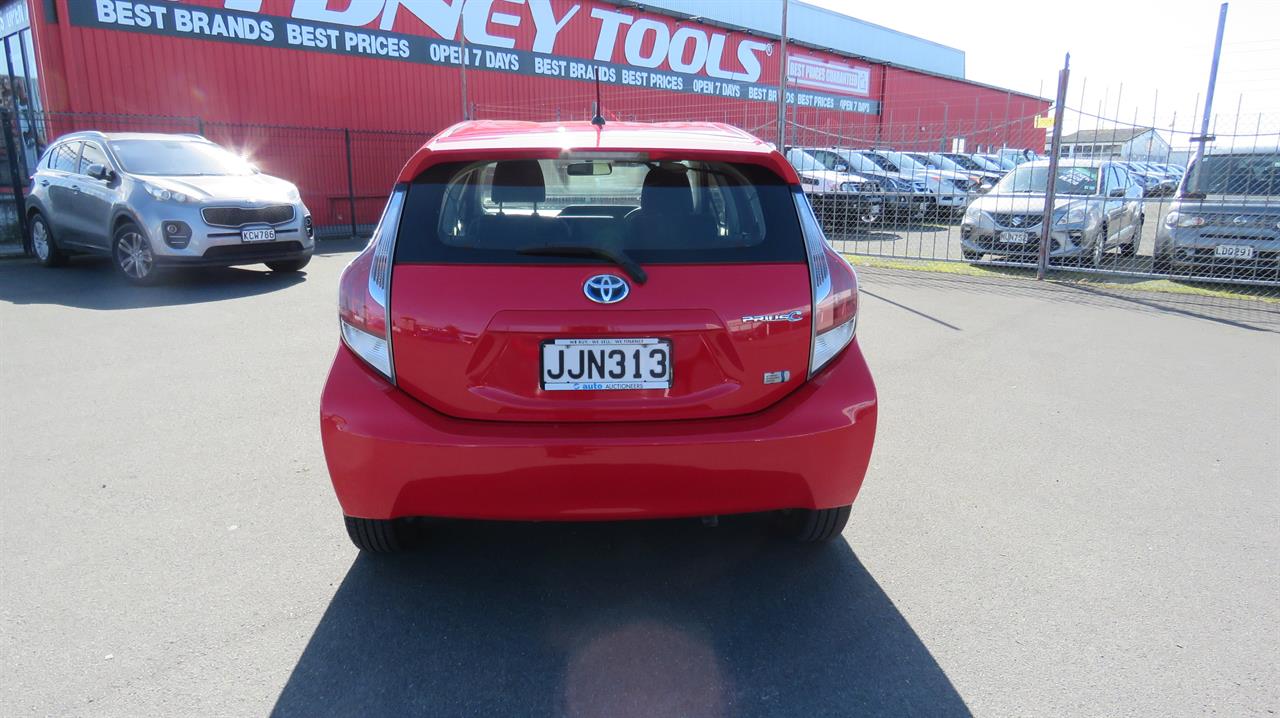 2015 Toyota Prius C