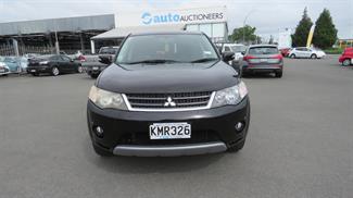 2009 Mitsubishi Outlander - Thumbnail