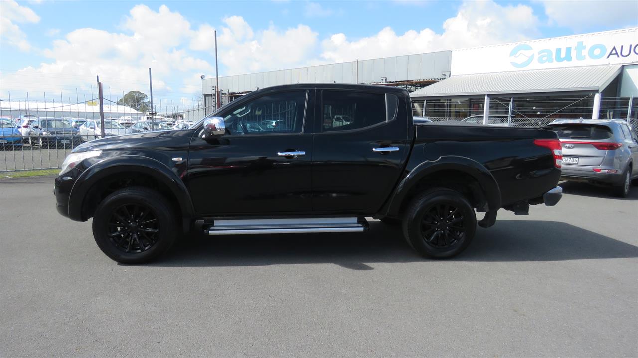 2016 Mitsubishi Triton