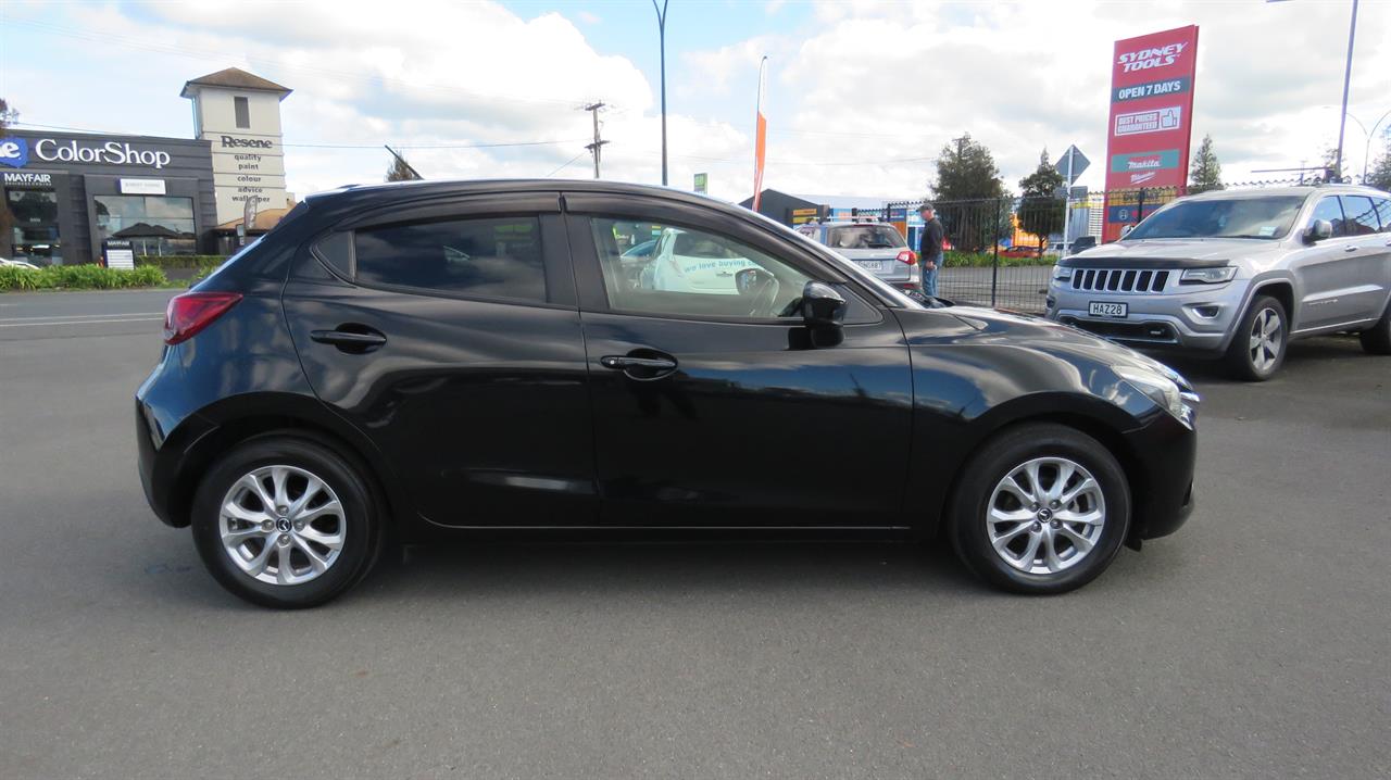 2015 Mazda Demio