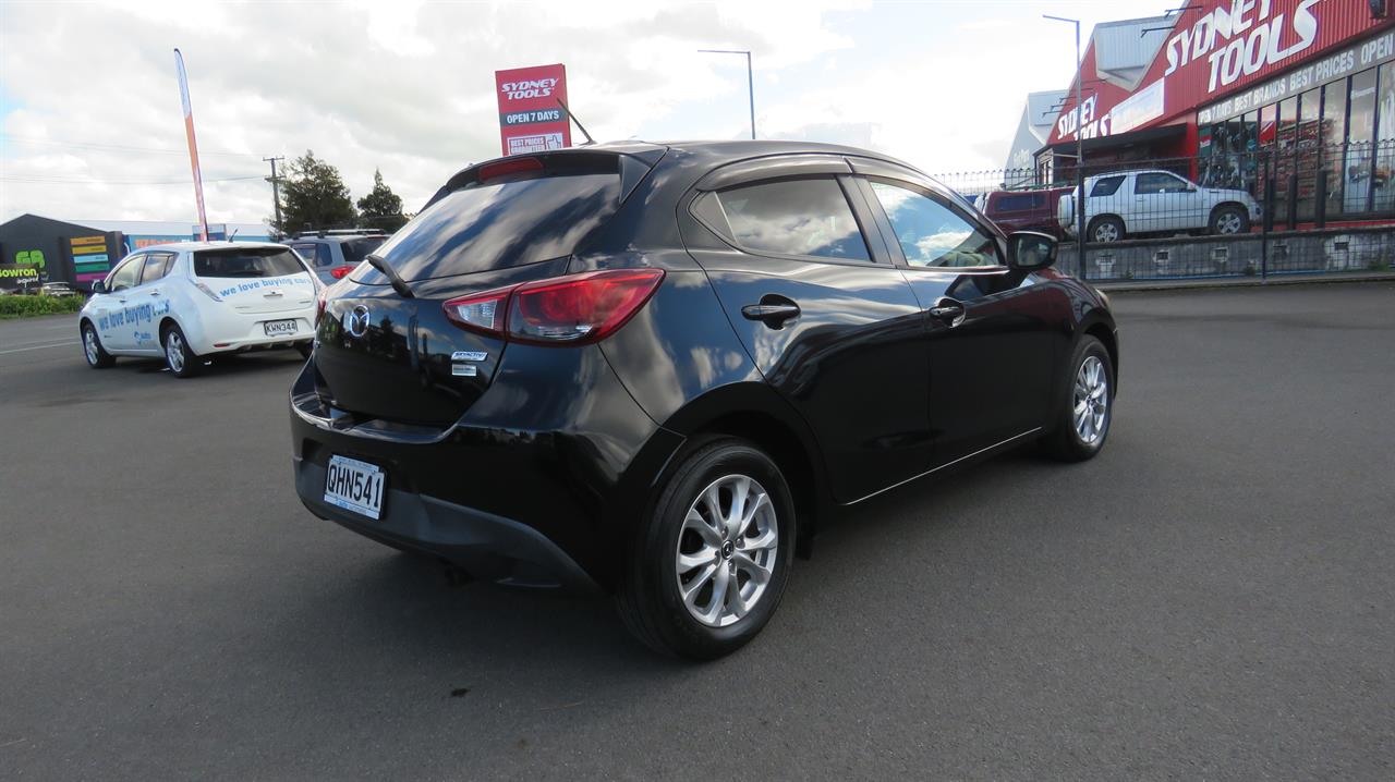 2015 Mazda Demio