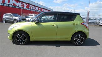 2014 Suzuki Swift - Thumbnail