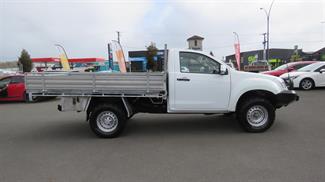 2018 Isuzu D-Max - Thumbnail