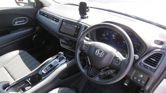 2014 Honda Vezel - Thumbnail