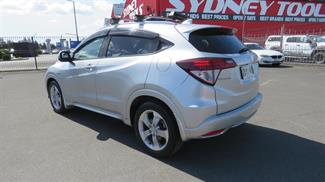 2014 Honda Vezel - Thumbnail