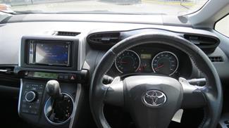 2009 Toyota Wish - Thumbnail