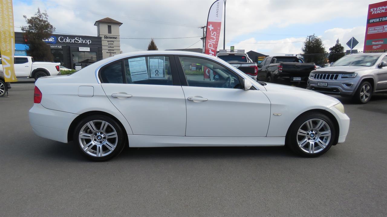 2006 BMW 325i