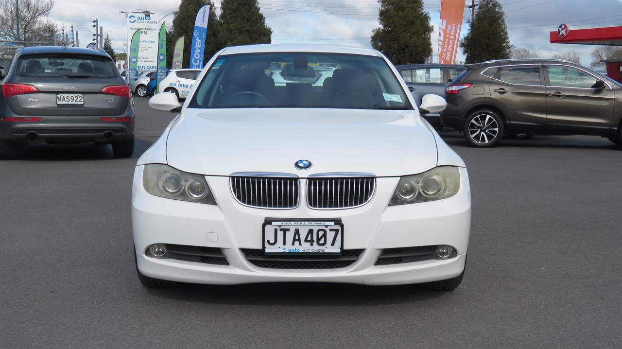 2006 BMW 325i